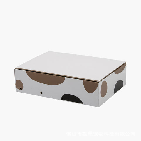 Triple Pattern Cat Scratching Post and Lounge - 350x250x600mm Corrugated Cardboard